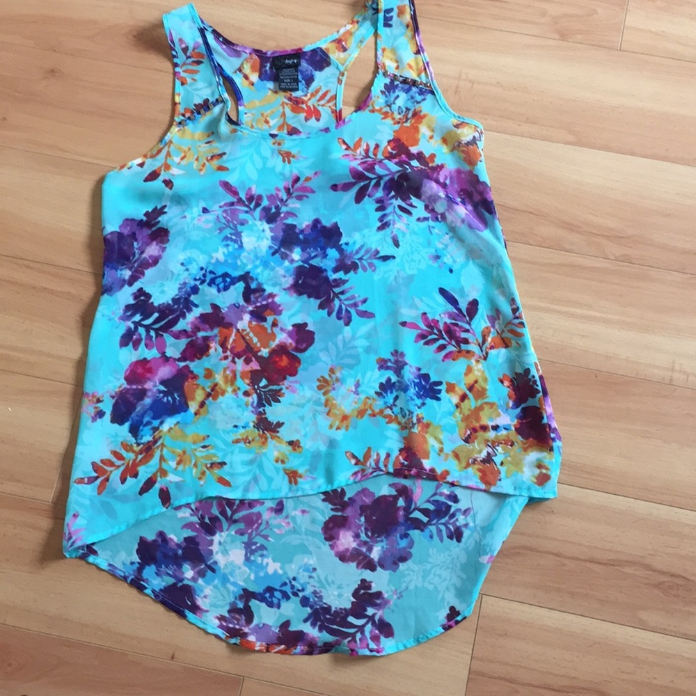 Floral designed tank top